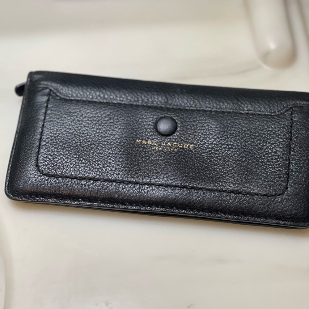 Marc Jacobs black wallet